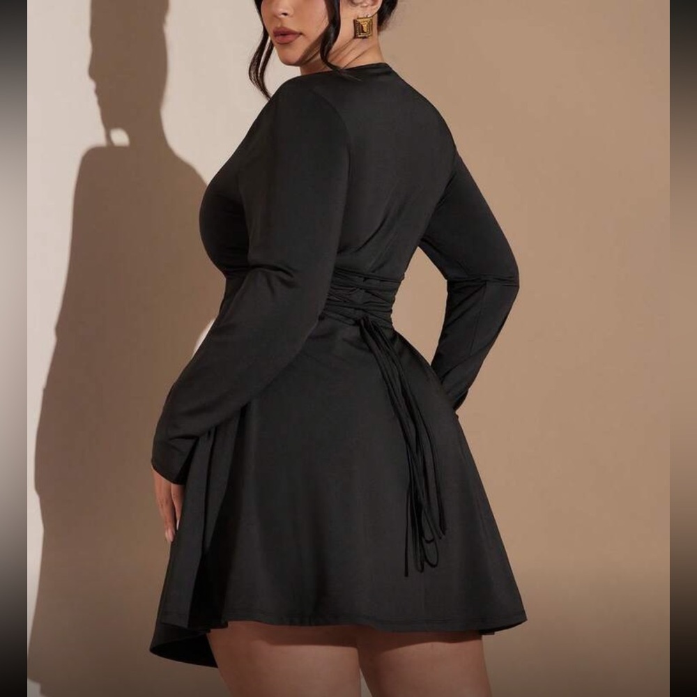 Plus Size Criss Cross Tie Up Back Slimming Waist Long Sleeve Dress Black